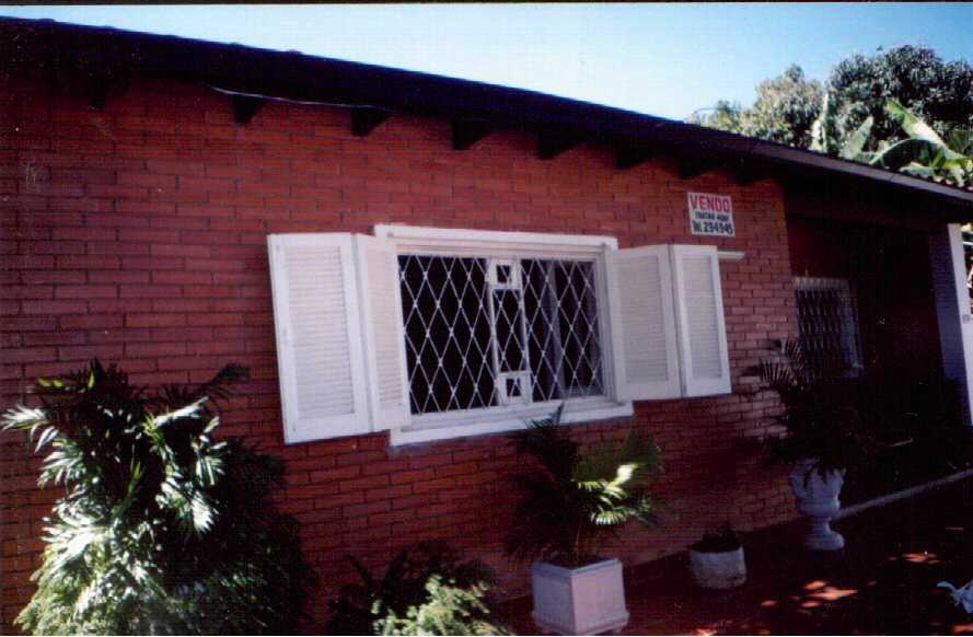 photos of 50,000 House